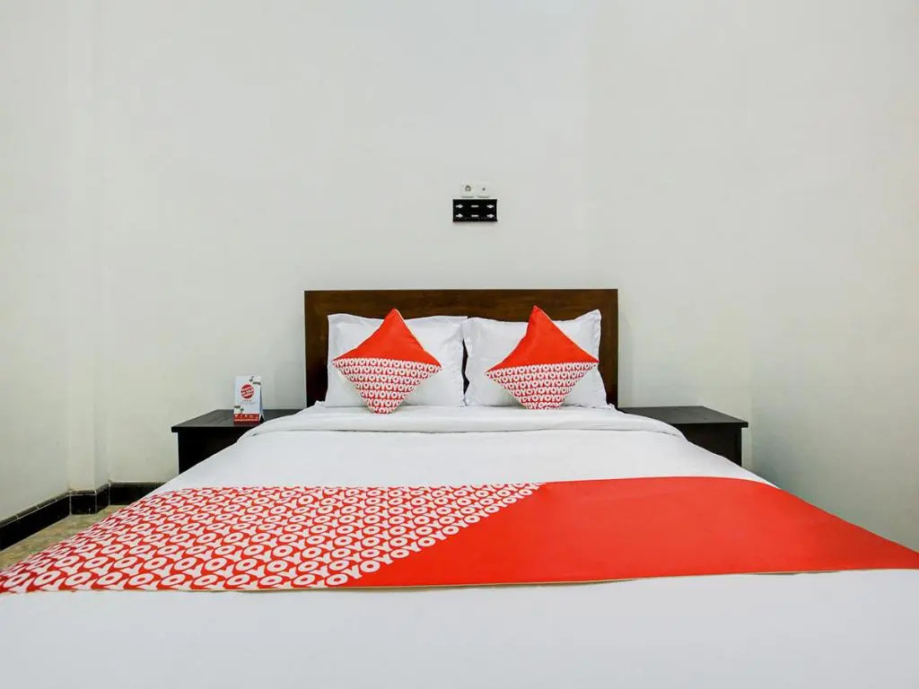 Oyo 2300 Ansori Homestay Syariah