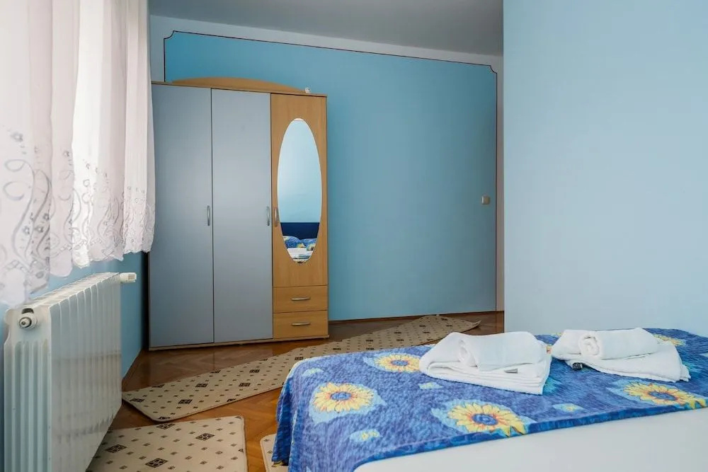 Apartments Pero