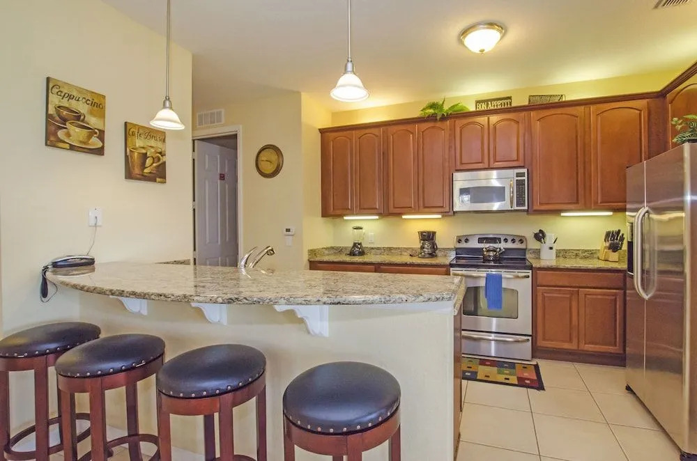 3BD 2BA Condo Sleeps 6 Gold RVC30993 Bedroom RHOF