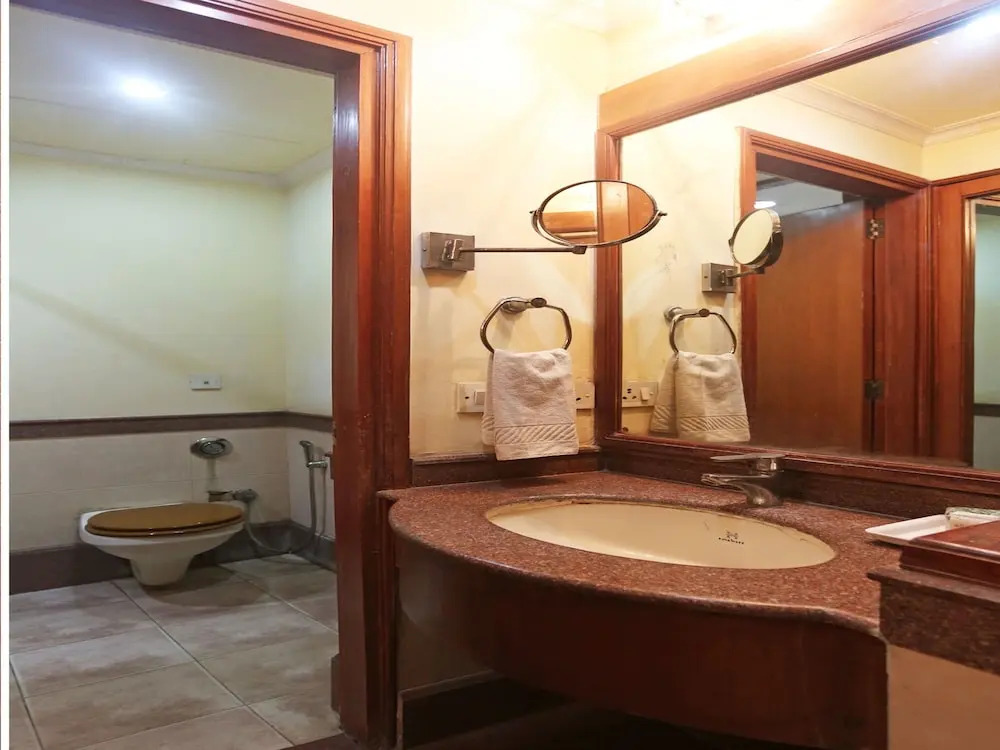 Nirula's Hotel