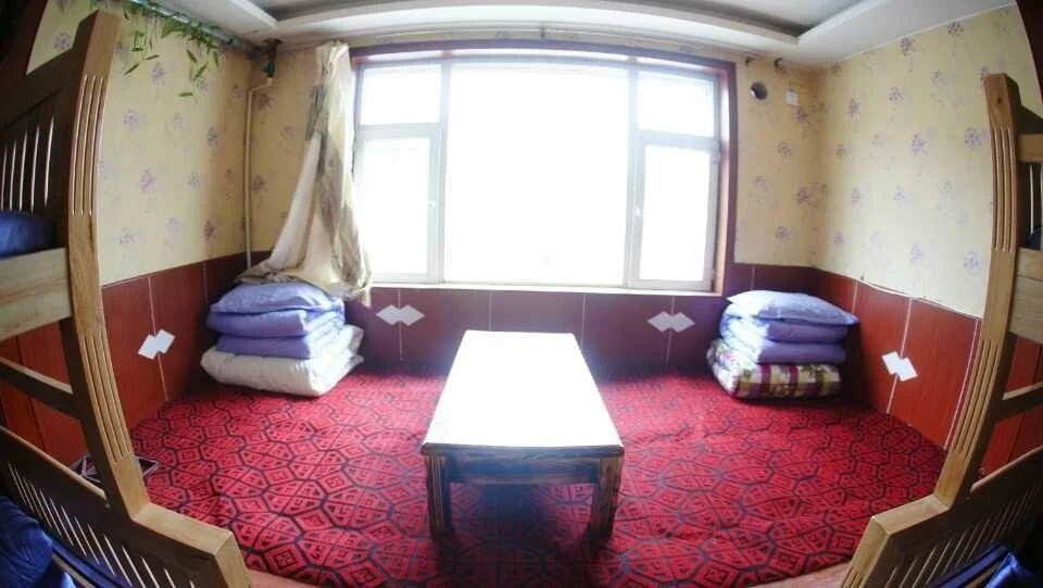 Xining Decuoji Youth Hostel