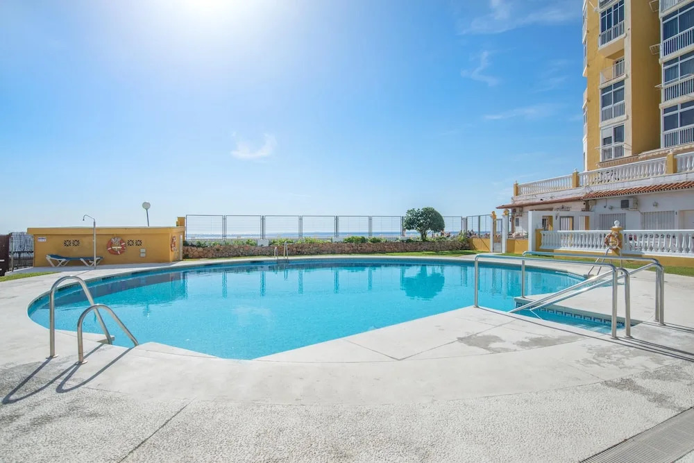 Apartment with 3 Bedrooms in Mijas, with Shared Pool, Balcony And Wifi - 100 M From the Beach