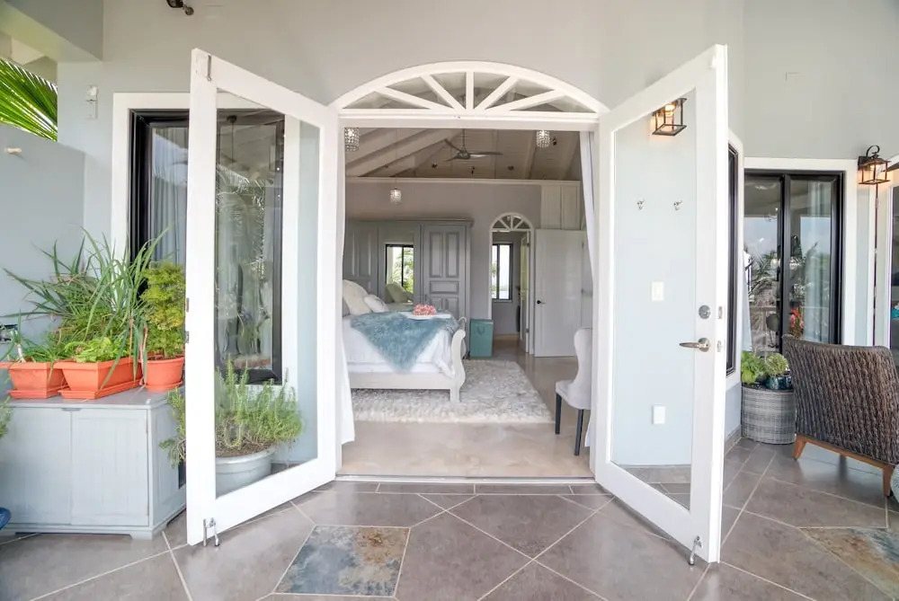 Kairos - Luxury Oceanfront Villa w 2 Pools Beach Pier