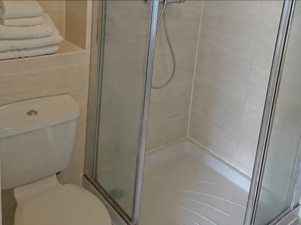 High 5 Apartment