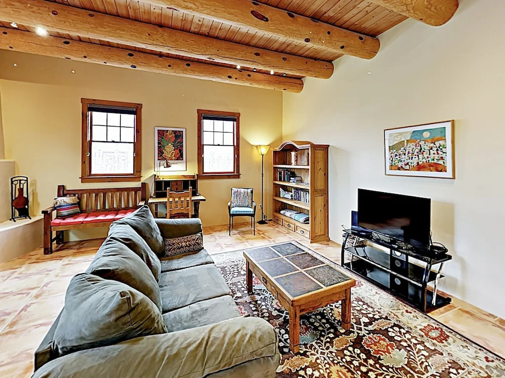 New Listing! Modern Adobe Condo W/ Fireplace Condo