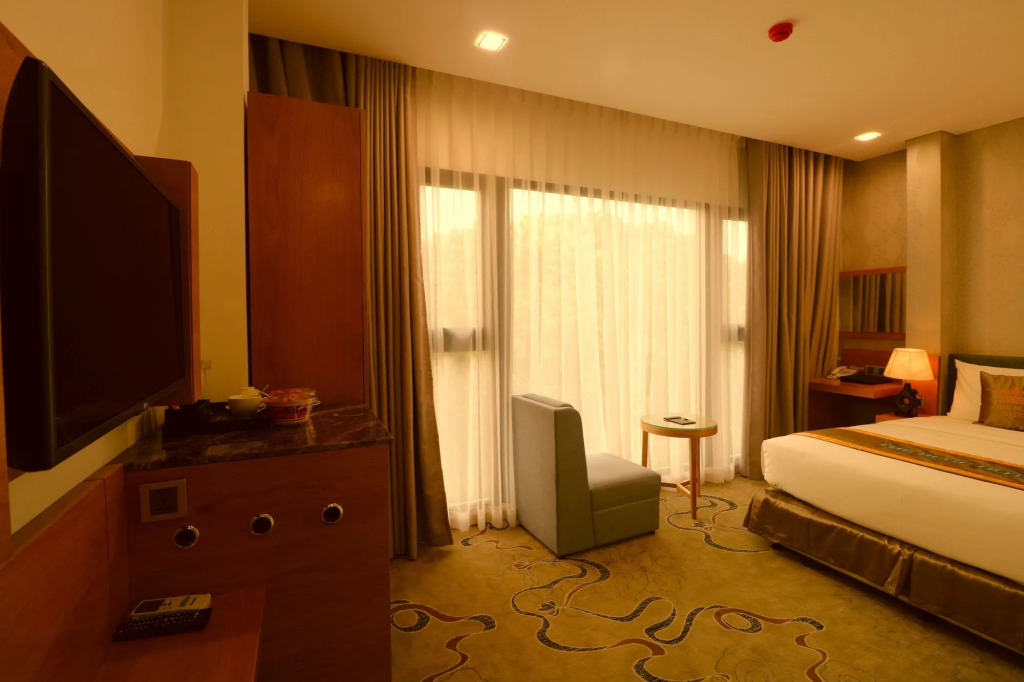 The Blue Hotel