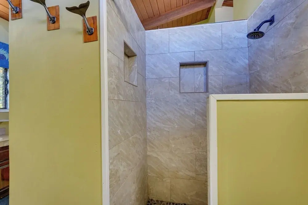 Hale O Aloha Handicap Accessible Gem in Kona!
