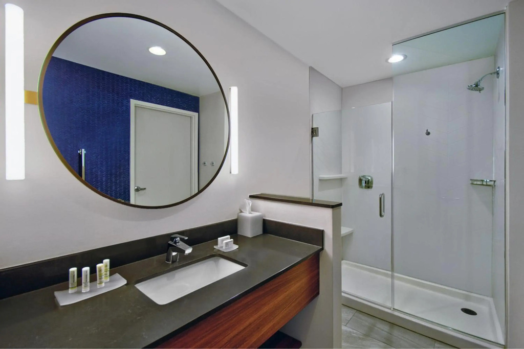 Fairfield by Marriott Inn & Suites Orlando at FLAMINGO CROSSINGS® Town Center