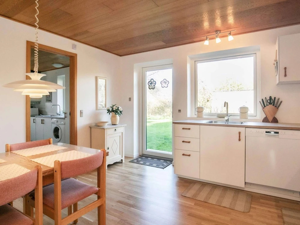 Cozy Holiday Home in Syddanmark near Sea