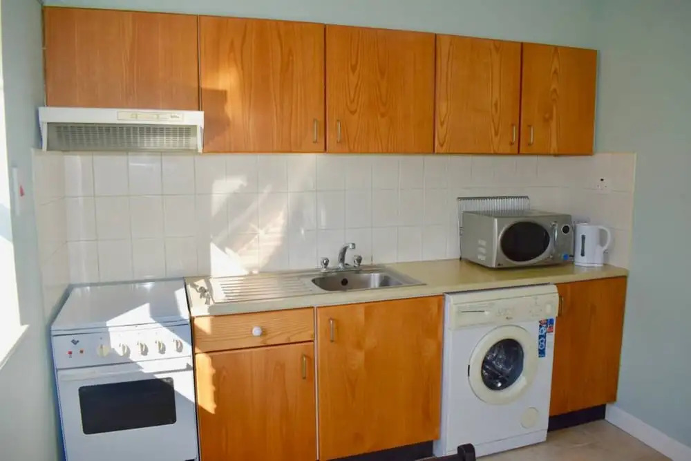 1 Bedroom Home in Dublin with Parking