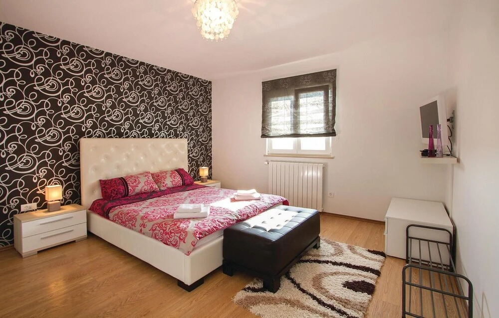 Awesome Home in Rovinj with Hot Tub, WiFi & 2 Bedrooms