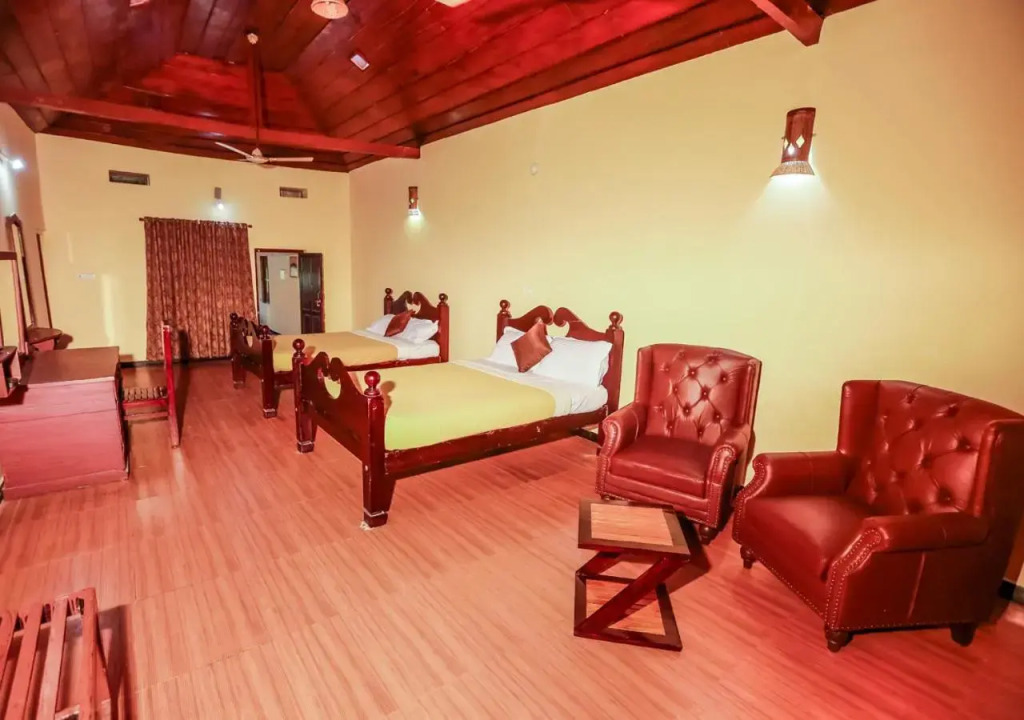 Chandragiri Heritage Bungalow and Cottages