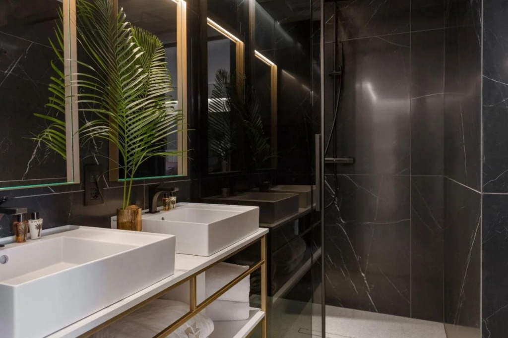 We Me Suite Hotel