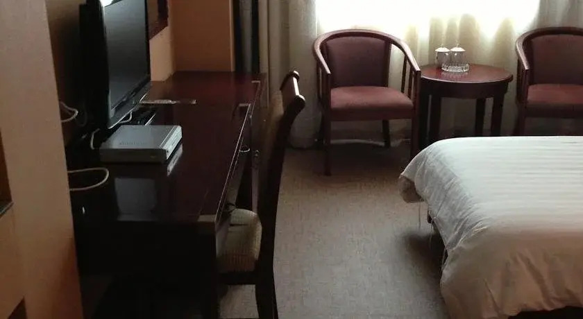 Wen Ping Business Hotel