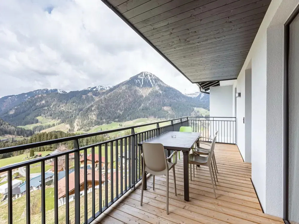 Premium Apartment With Balcony