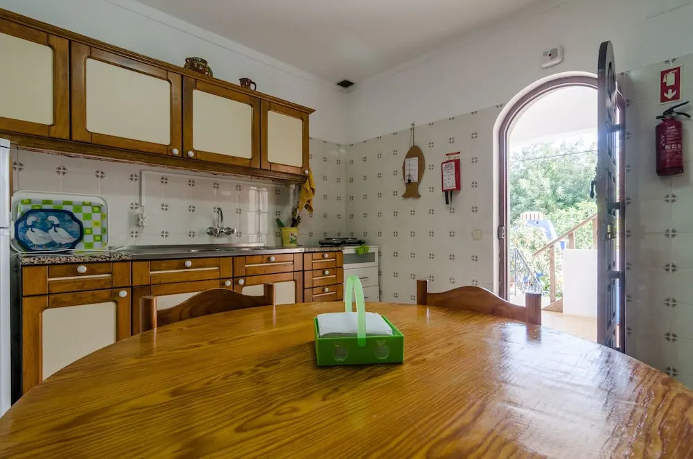 Quinta do Paraíso - Private Rooms with Ensuite Bathrooms