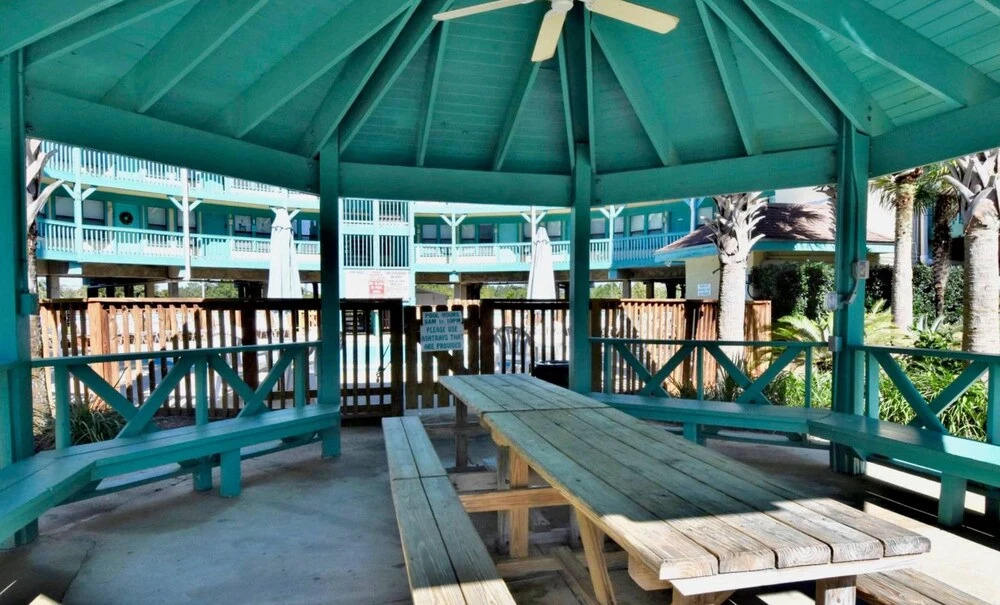Sea Breeze 307 BY Bender Vacation Rentals