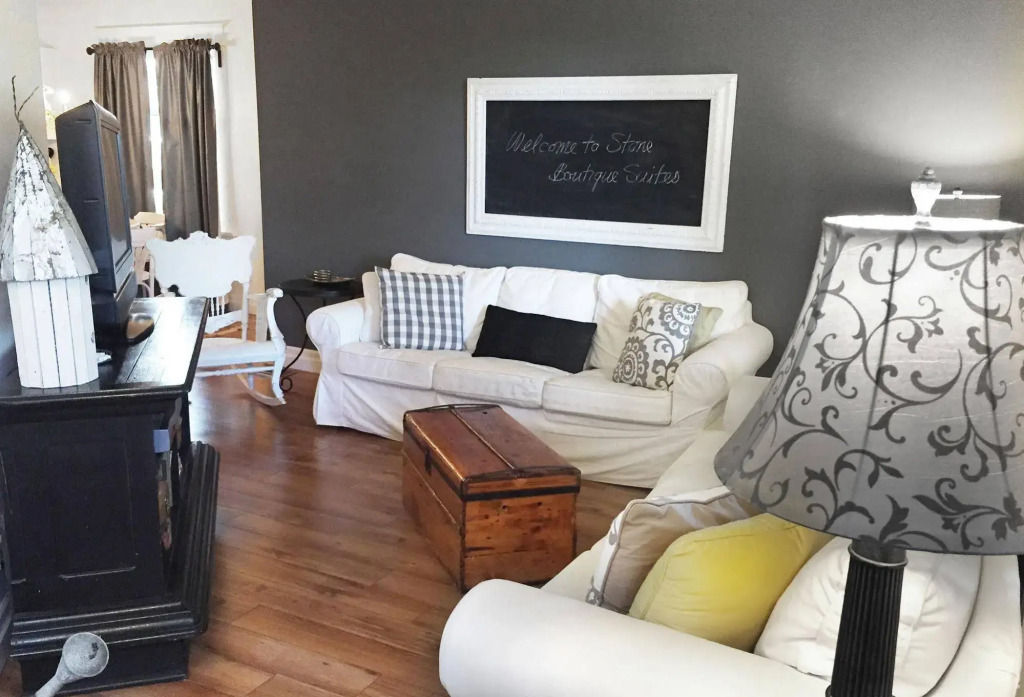 Stone Boutique Suites