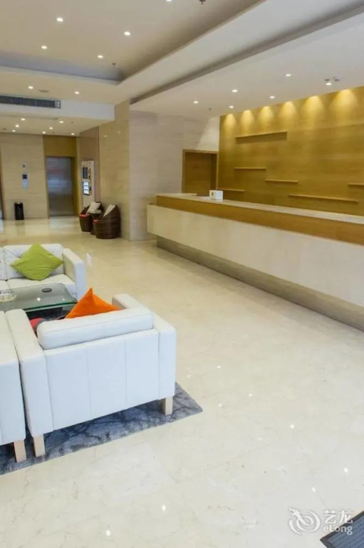 Hanting Seasons Hotel