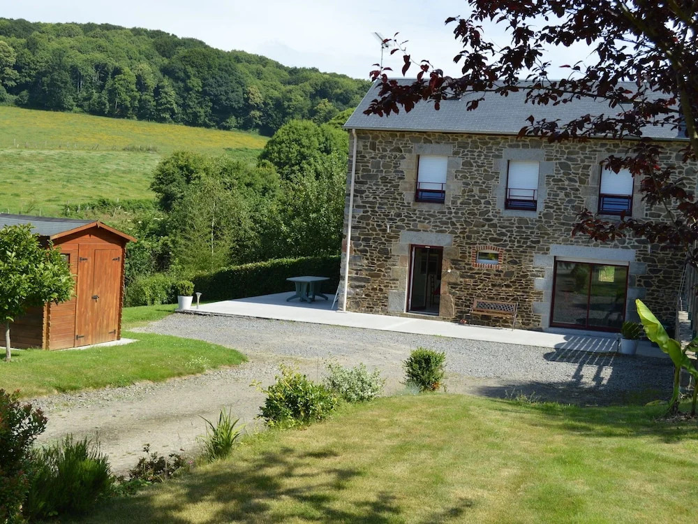 Peaceful Stay near Lake