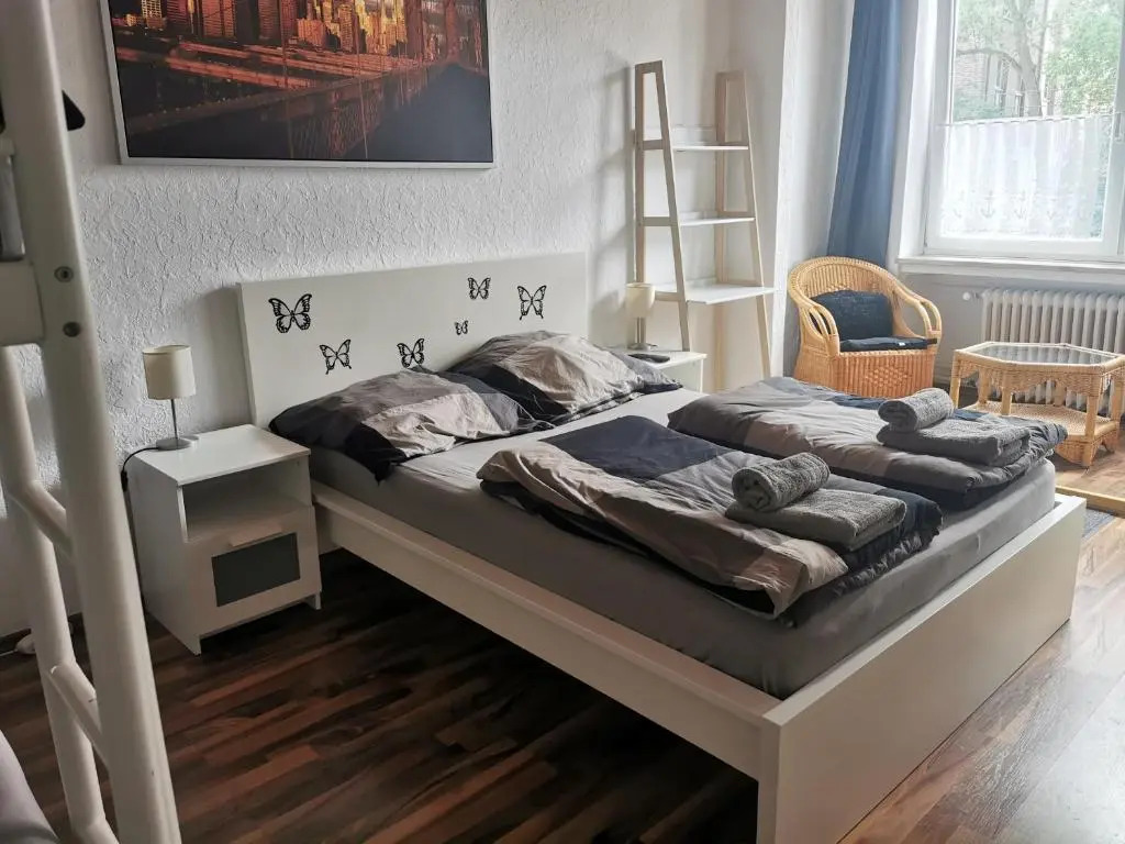 Evas Hostel - Self Check-In & Only Private Rooms