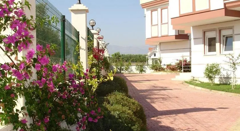 Side Villa