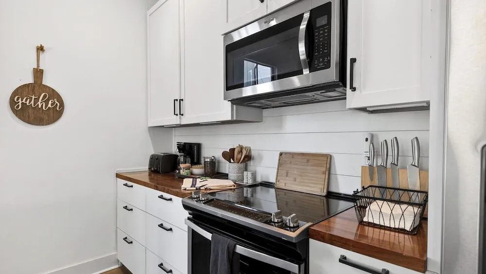 Fowlkes Street by AvantStay Minutes from Historic Main Street Short Drive to Downtown Nashville