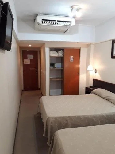 Hotel Carrara