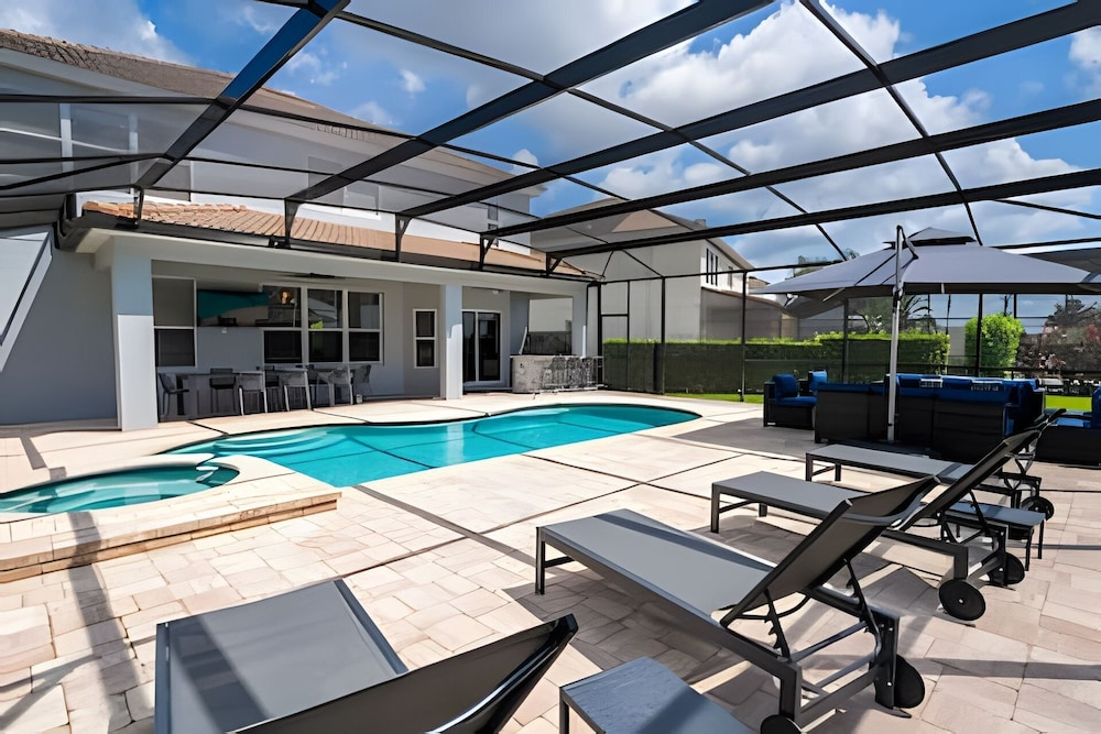 6BD/4BA Windsor Hills | Sala de Jogos & Piscina