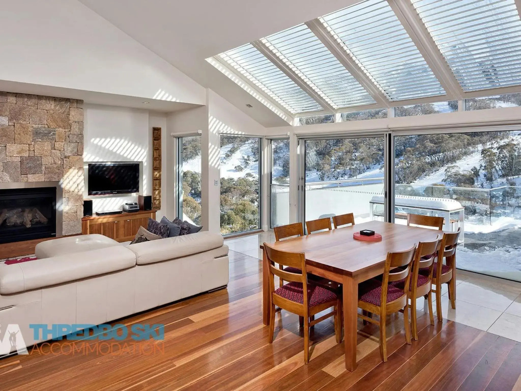 The Peak Penthouse 8