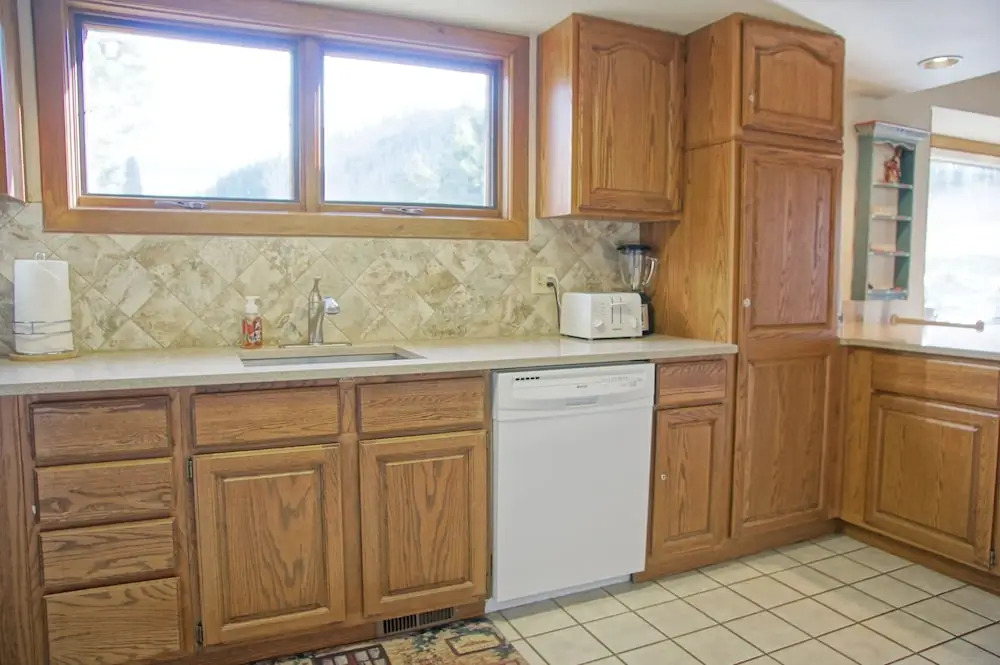 1546 Matterhorn Cir 6 5 Bedroom Home