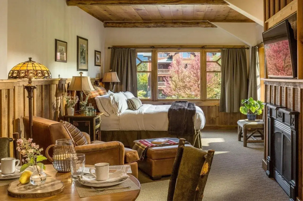 The Whiteface Lodge