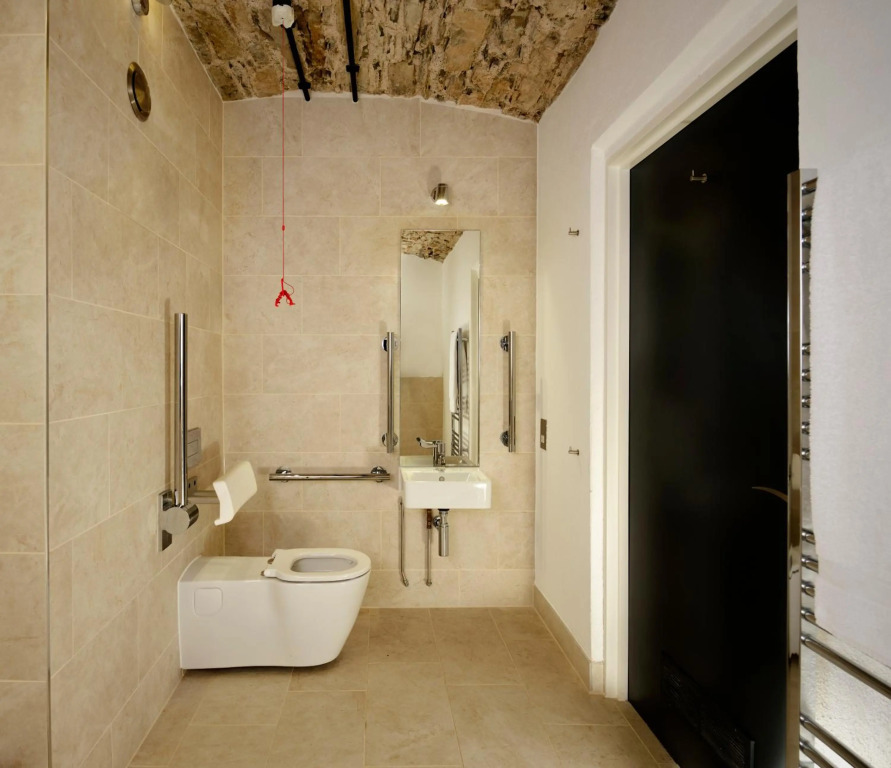 Bodmin Jail Hotel