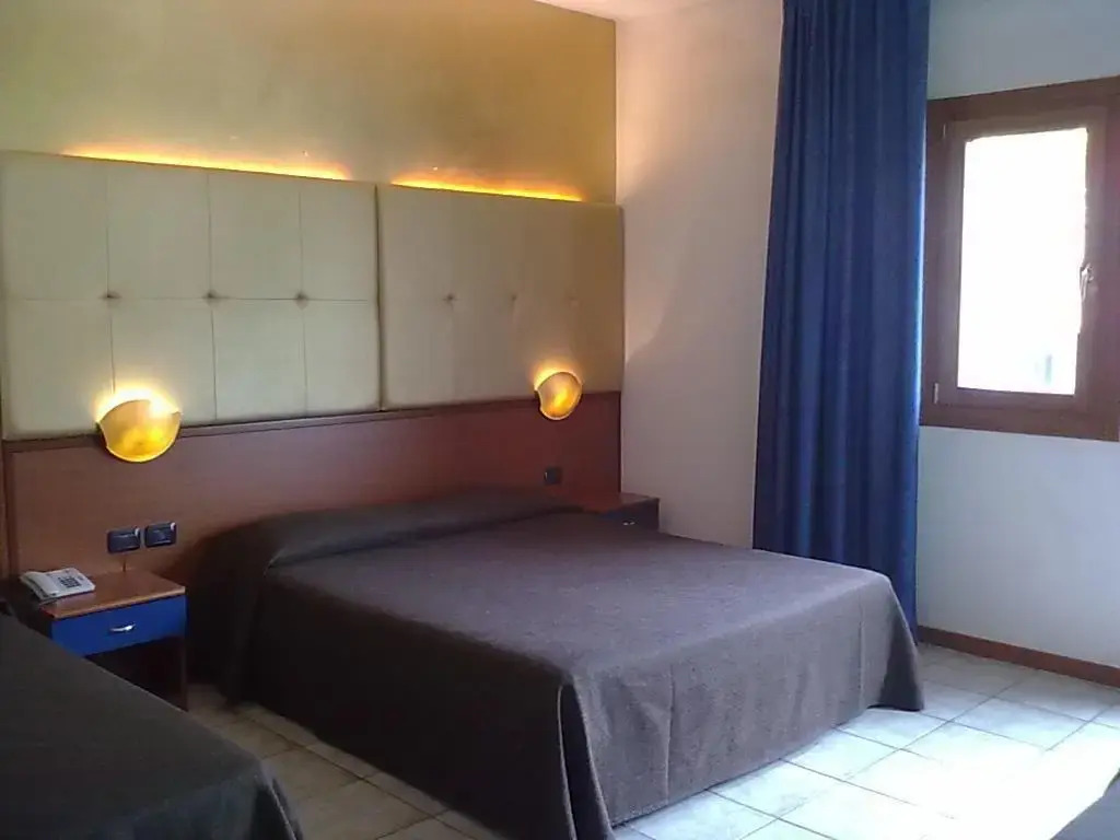 Hotel Villa Alighieri - 3 Star Superior