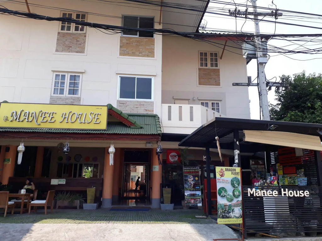 Manee Cool Mueang