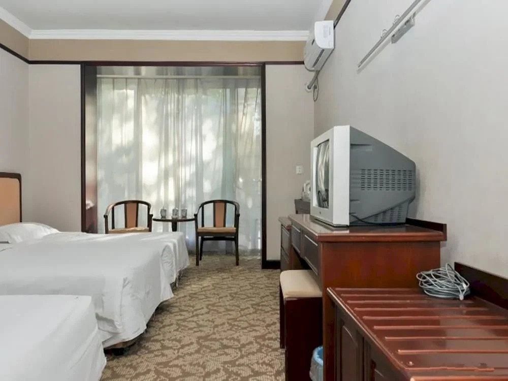 Dehuimen Hotel