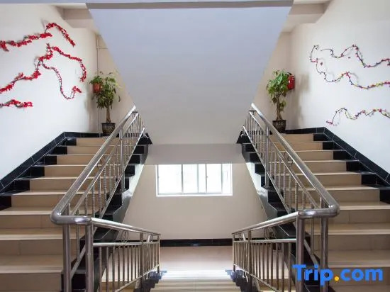 Mianyang Xinyue Hotel (Southwest University of Science and Technology)