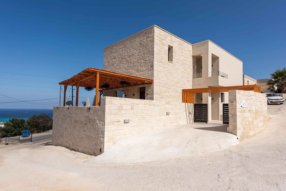 Falasarna Luxury Villas I Private "heated" pools, ideal for groups