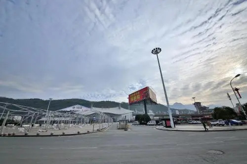 Xiangxi Cultural Inn in the Dream