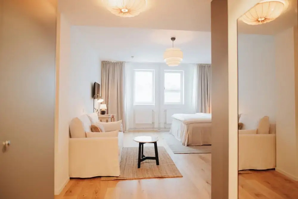 The Lab Hotel