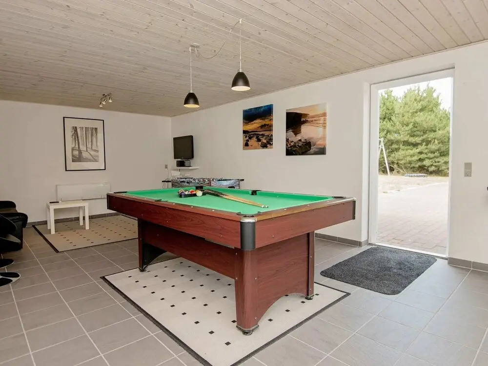 9 Person Holiday Home in Blavand