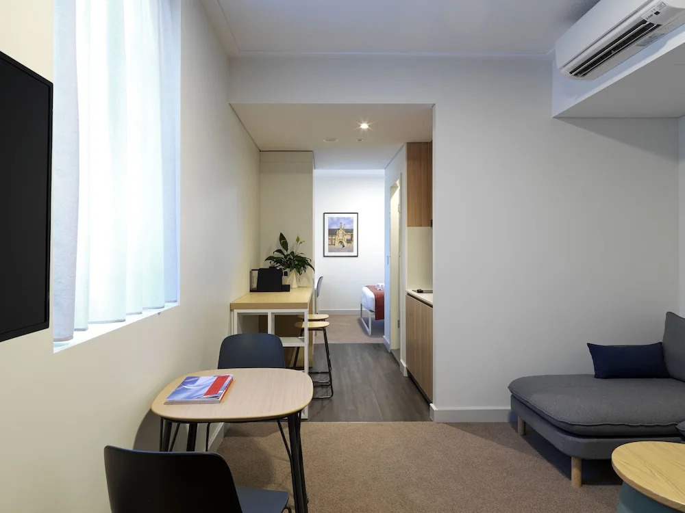 St Paul's Serviced Studios Sydney