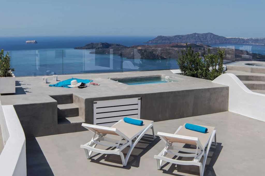 Villa Irini Fira
