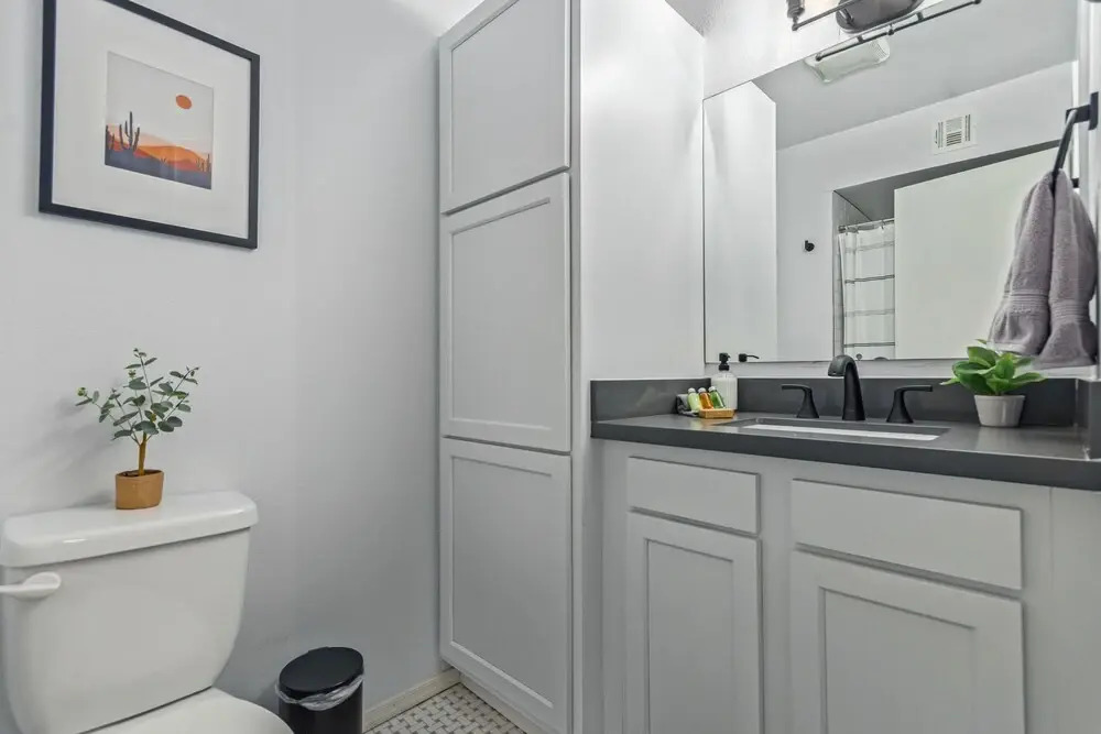 El Parque Tempe 4 Bedroom Home by RedAwning