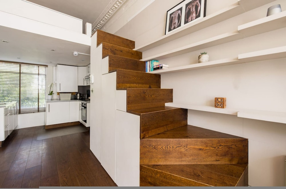Victorian Blush 1BR Near Portobello Notting Hill