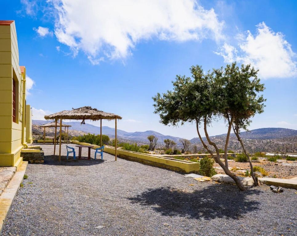 Al Hoota Rest House