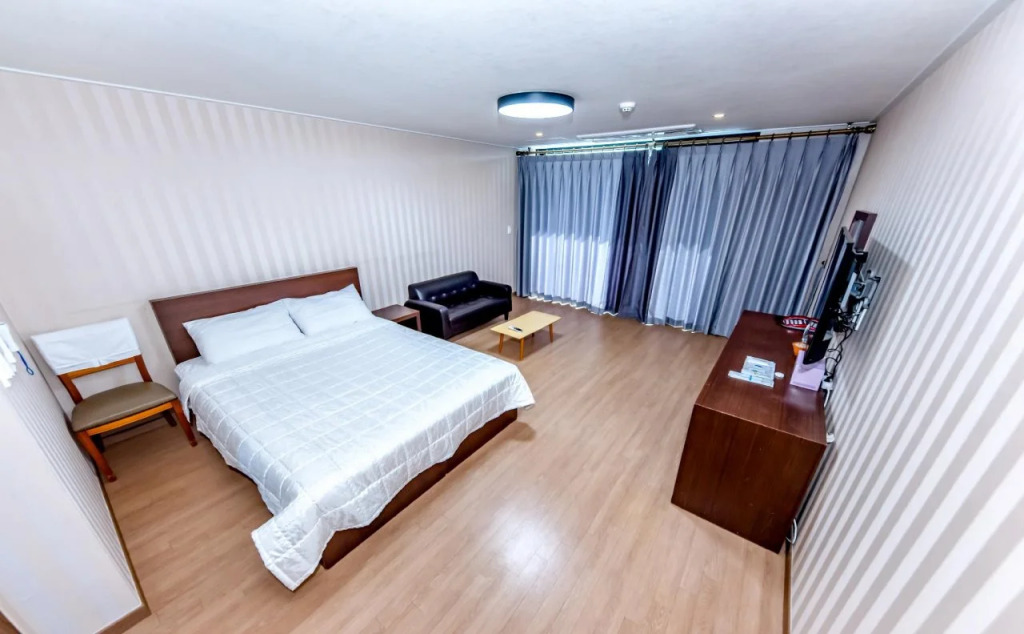 Chilsimni Hotel