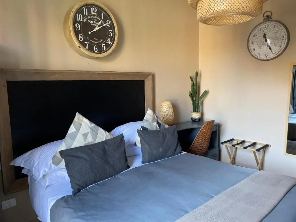 BOBOTEL URBAN Guesthouse