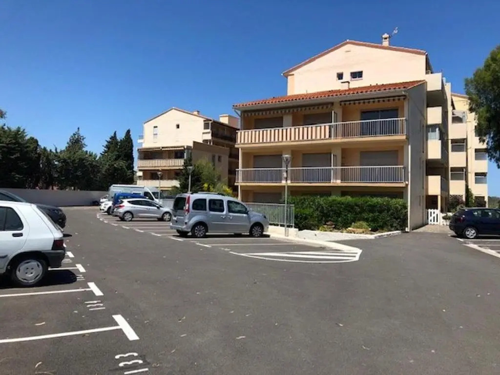 Appart 2p/cabine 6 pers à 200m plage Banyuls-sur-Mer, clim, parking, vue imprenable - FR-1-225C-530