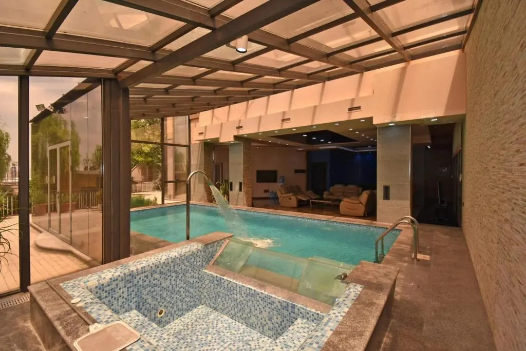 Kocharyan Street, 5 bedrooms Luxury, Unique House MS555